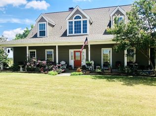 1410 Broadhead Rd, Waxahachie, TX 75165