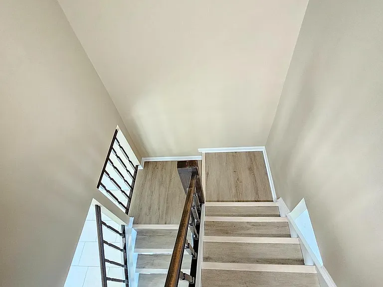 509 Beebe Ct — Photo 15