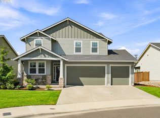 1947 N Knott Ct, Canby, OR 97013