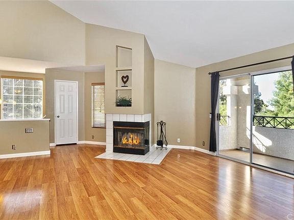 2nd image of 8009 E Sandstone Dr