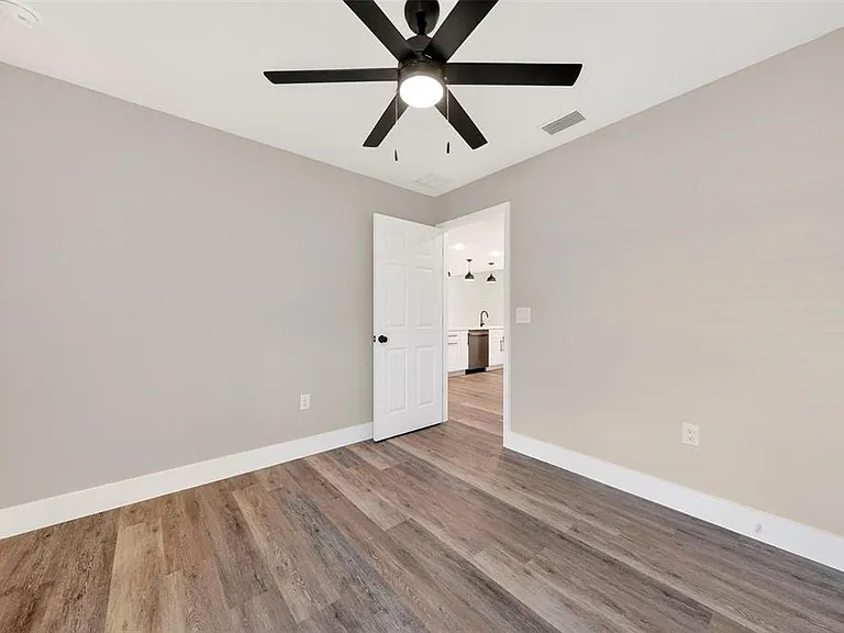 32629 Vista Ave — Photo 19
