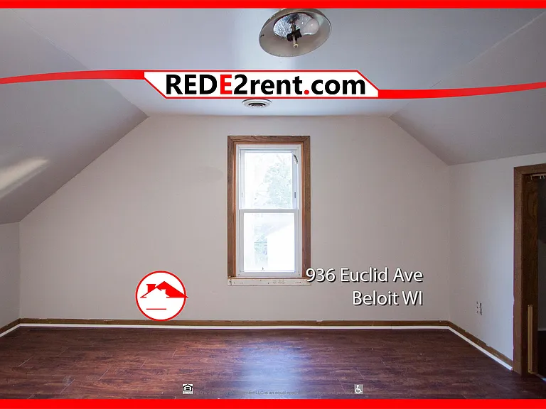 936 Euclid Ave — Photo 5