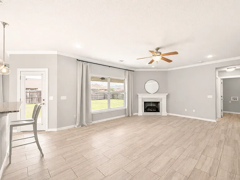 4556 W Croft Dr — Photo 9