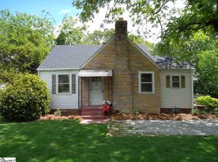 208 Donnan Rd, Taylors, SC 29687