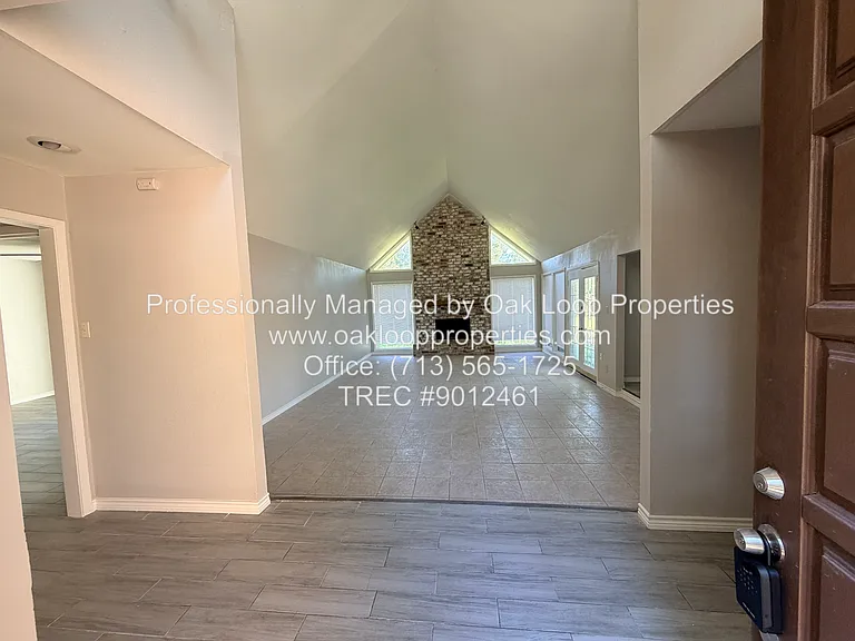 1607 Chestnut Ridge Rd — Photo 4