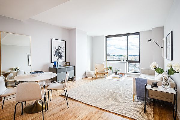 1st image of 14736 94th Ave APT 9G