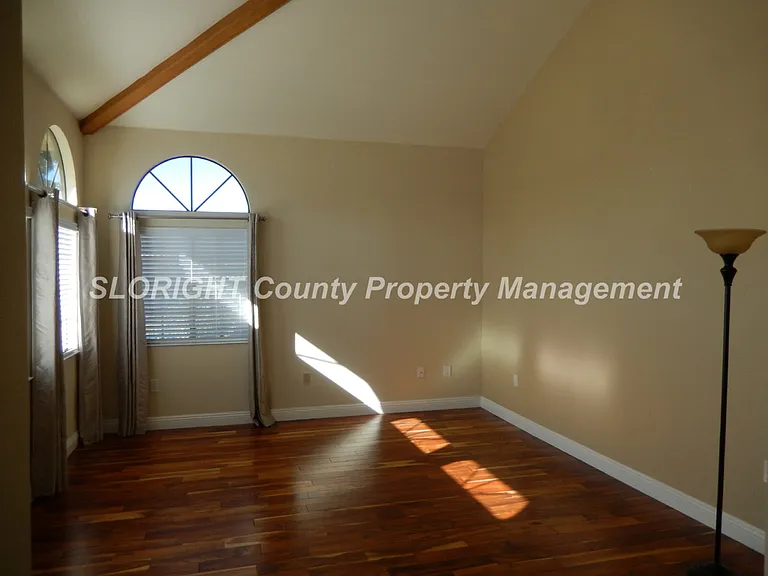 1662 La Vineda Ct — Photo 7