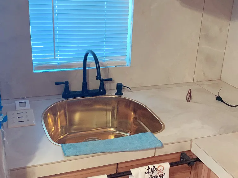 140 Rolling Hills Dr — Photo 12
