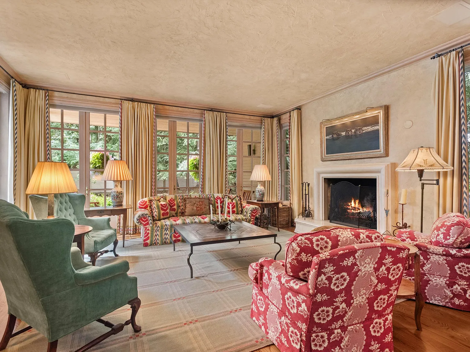 4 bed, 4238 sqft, $60,000 — Photo 4