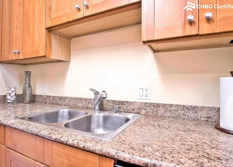 1319 San Bruno Ave — Photo 15