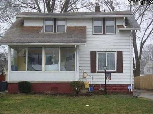 1st image of 20843 Woodstock Ave