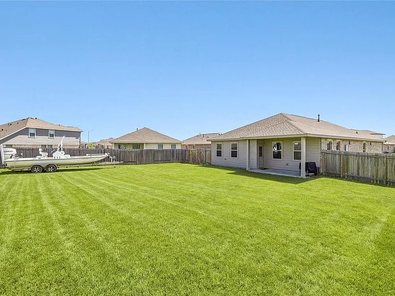 14815 Rain Tree Dr — Photo 19