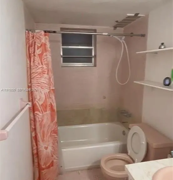 2820 NE 201st Ter #F215 — Photo 10