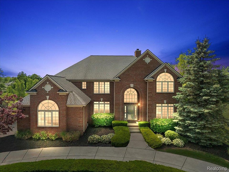 1st image of 5847 Majestic Oaks Dr
