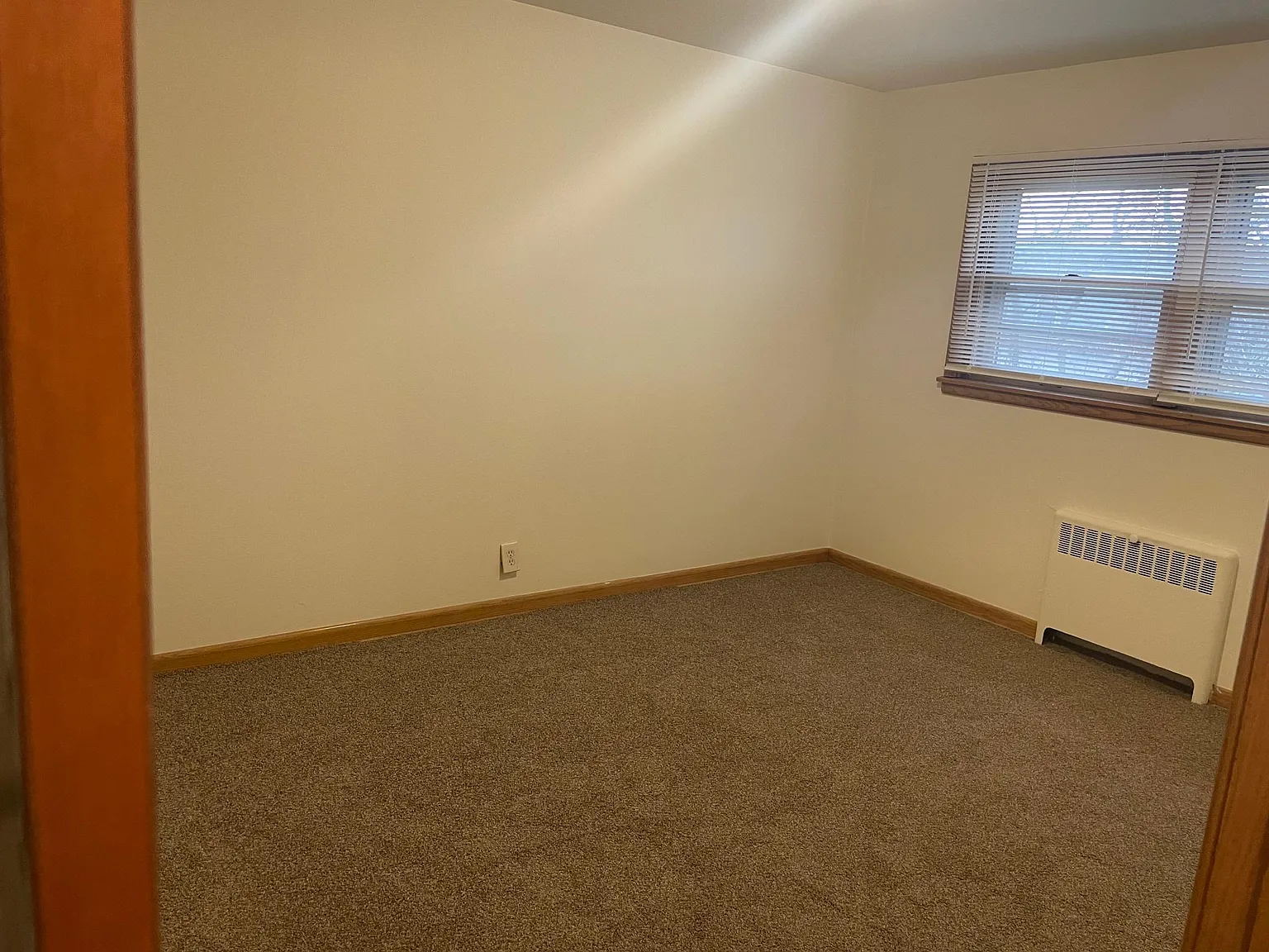 5425-5435 W Forest Home Ave — Photo 2