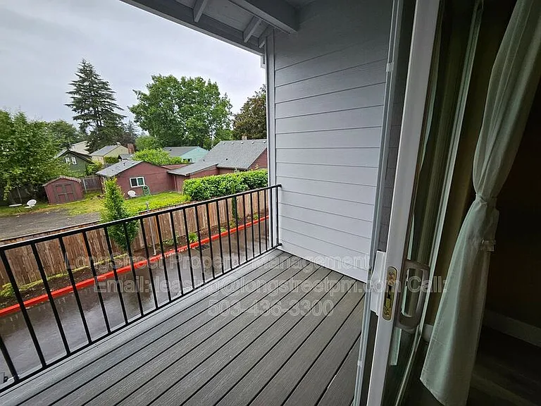 12086 SE Harold St — Photo 22