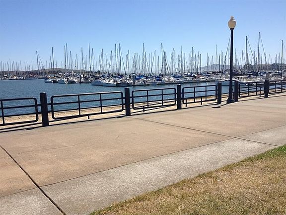2nd image of 2516 Beach Head Way
