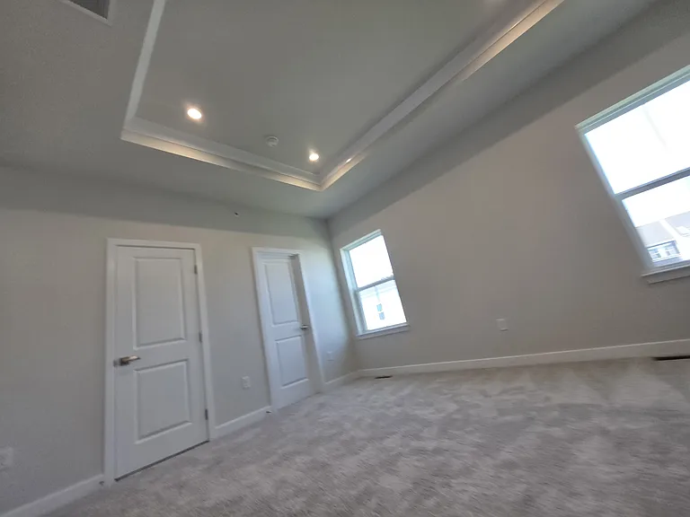 8 Weldon Way — Photo 5