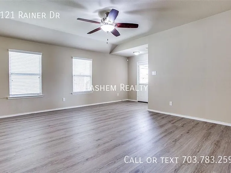 1121 Rainer Dr — Photo 6