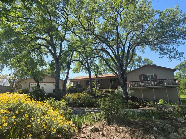 5552 Cox Dr, Valley Springs, CA 95252