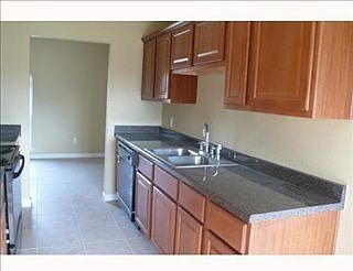 1st image of 3212 Riverland Dr