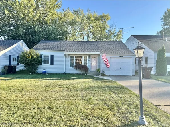 439 Berkshire Rd, Elyria, OH 44035