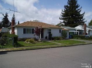 921 Corby Ave, Santa Rosa, CA 95407