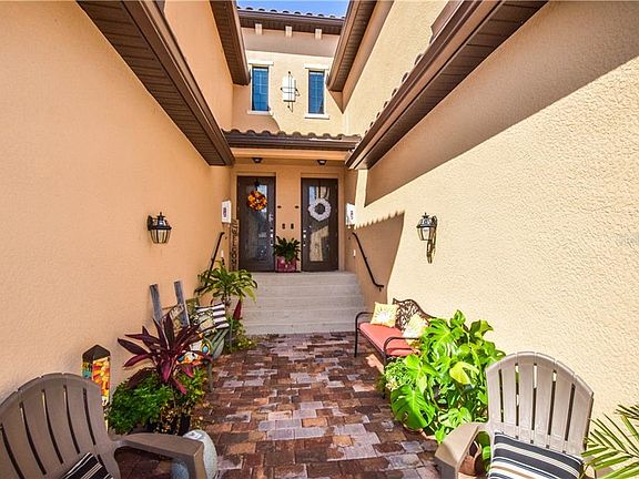 3rd image of 12570 Ghiberti Cir #202