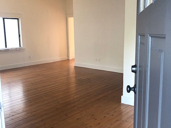 3rd image of 1331 6th St