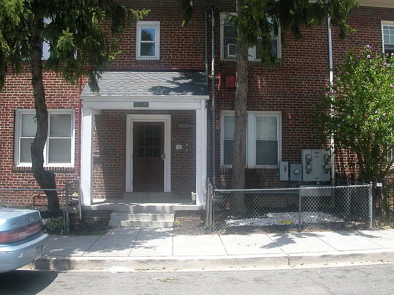1 bed, 1.0 bath, 700 sqft, $1,500 — Photo 1