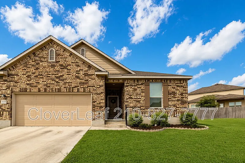 4 bed, 2.0 bath, 1675 sqft, $1,897 — Photo 2