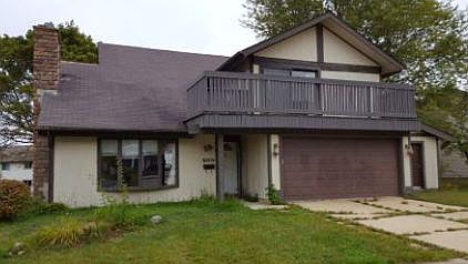 1st image of 5209 Arlington Cir