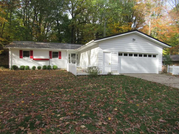 9750 Evergreen Dr, Bridgman, MI 49106
