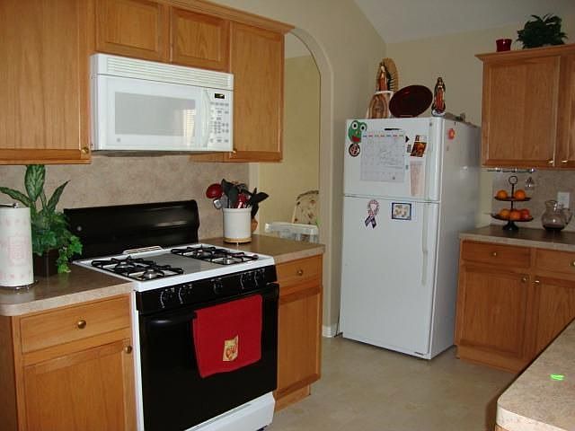 2nd image of 21118 Field House Ct