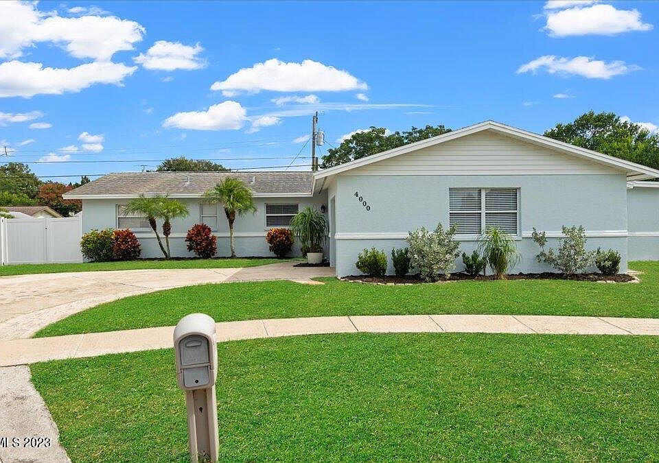 1st image of 4000 Stuart Ln