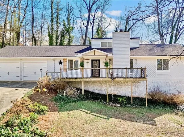 4215 Brandon Ridge Dr NE, Marietta, GA 30066