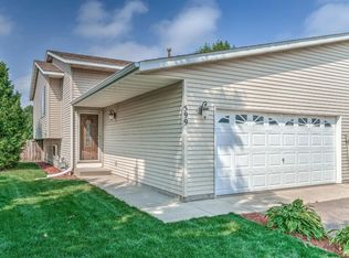 599 Kendall Dr, Hastings, MN 55033