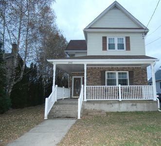 356 W 8th St, West Wyoming, PA, 18644