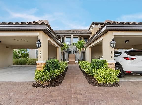 3rd image of 9433 Benvenuto Ct #5-102