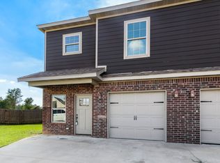 844 Baker St NW, Gravette, AR 72736