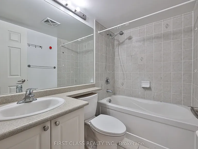 35 Hollywood Ave #1711 — Photo 14