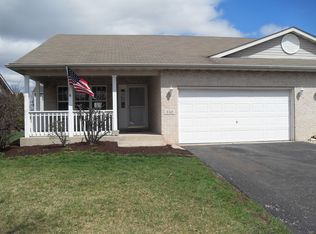 3321 Fiday Rd, Joliet, IL 60431