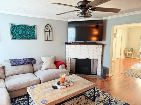 122 Rockwood Ave, Chesapeake, OH 45619