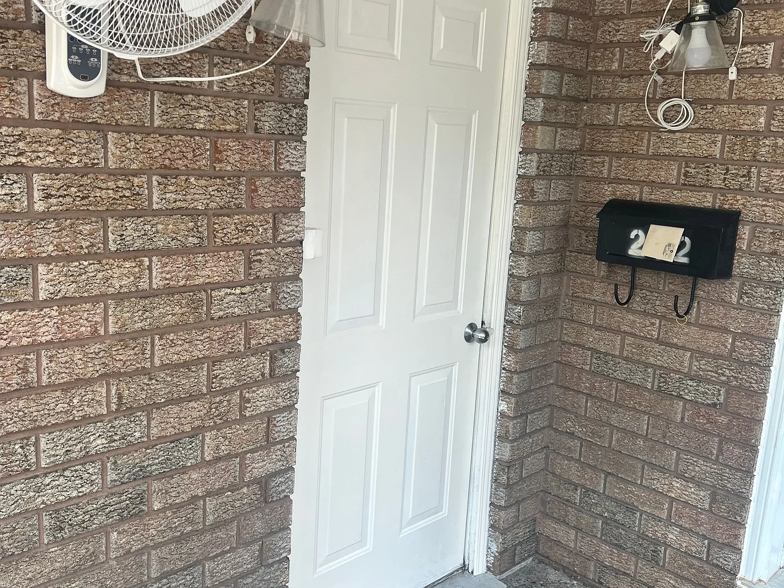2 bed, $2,000 — Photo 4