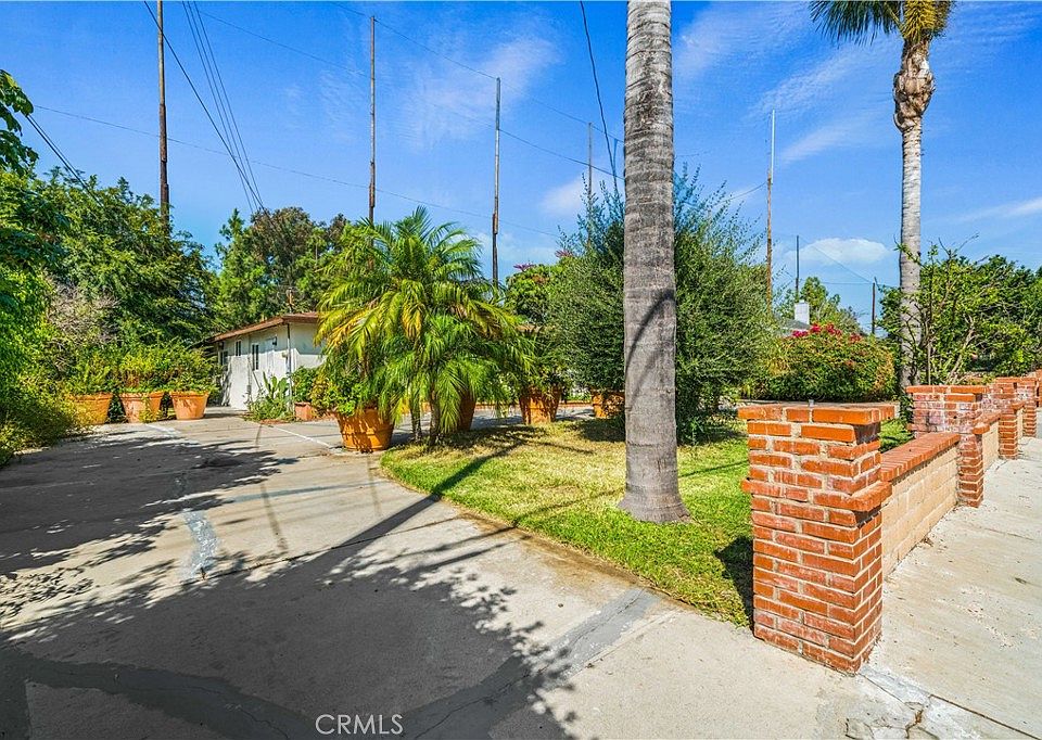 1009 E Meats Ave, Orange, CA 92865 | Zillow