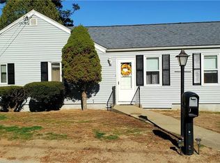 29 Martin St, Coventry, RI 02816