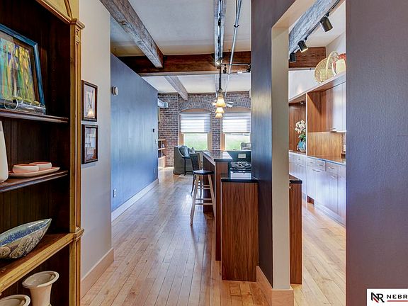 4th image of 105 S 9th St #306