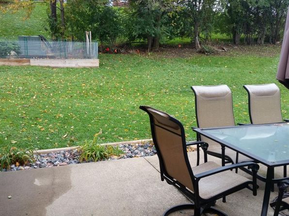 2066 Morningview Rd, Dubuque, IA 52001