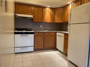 31-14 28th Rd #3A, Astoria, NY 11102