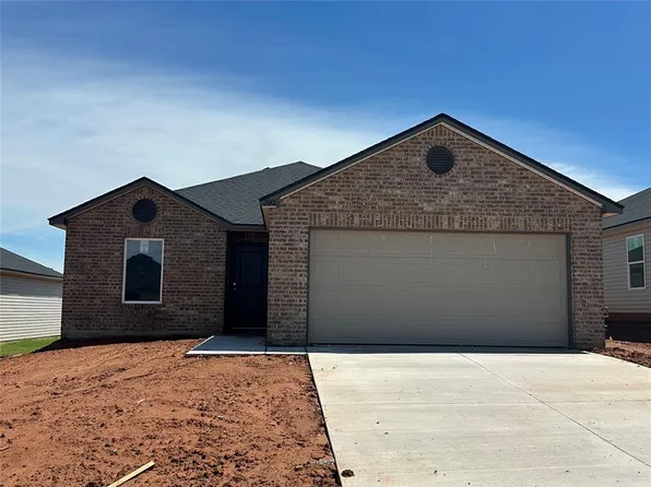 2001 Chandler Meadows Dr, Chandler, OK 74834